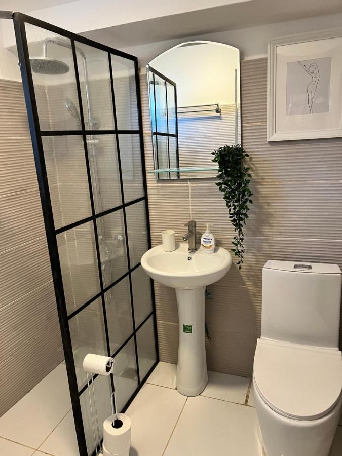 Casa Rosada Beach Front Mano Juan 외부 사진